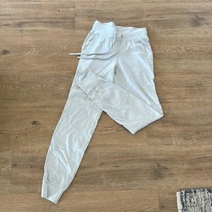 Lululemon ready to rulu jogger